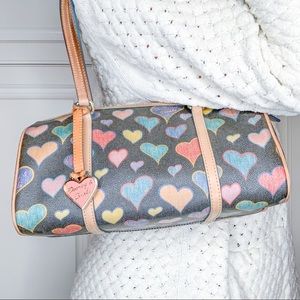 Dooney & Bourke Vintage Barrel Heart Purse 💜💕